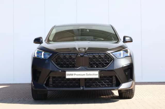 BMW X2 (2024) thumbnail 2
