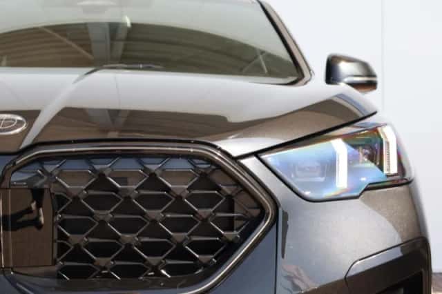 BMW X2 (2024) thumbnail 3