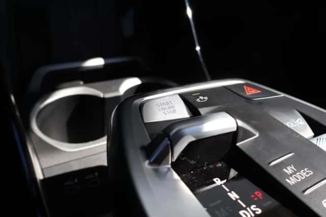 BMW X2 (2024) thumbnail 25
