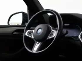 BMW iX3 (2022) thumbnail 11