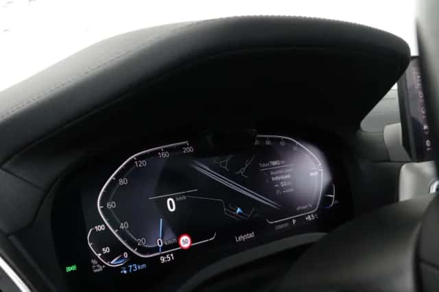 BMW iX3 (2022) thumbnail 23