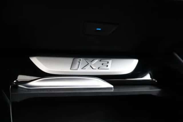 BMW iX3 (2022) thumbnail 28