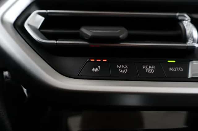BMW iX3 (2022) thumbnail 30
