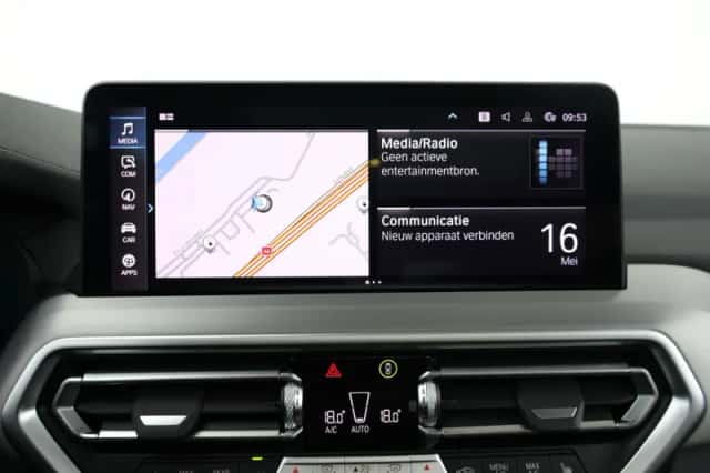BMW iX3 (2022) thumbnail 31