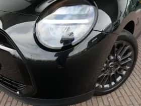 MINI Cooper (2025) thumbnail 40