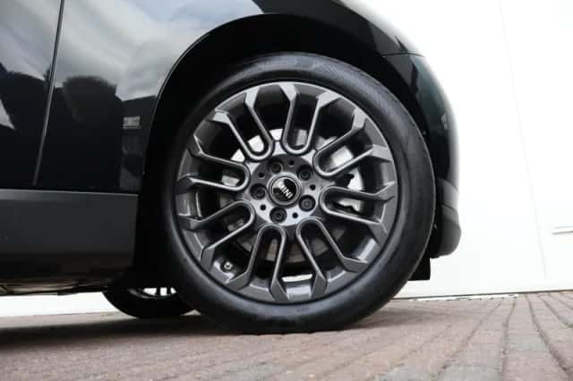 MINI Cooper (2025) thumbnail 44