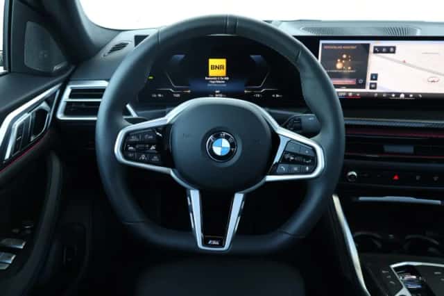 BMW i4 (2026) thumbnail 17