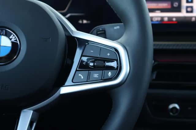 BMW i4 (2026) thumbnail 19