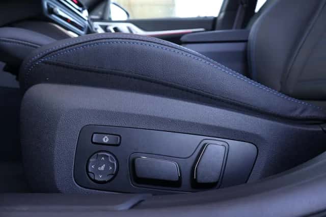BMW i4 (2026) thumbnail 20