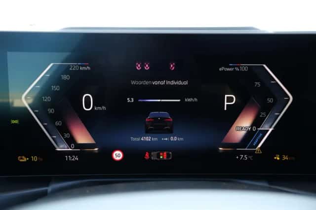 BMW i4 (2026) thumbnail 21