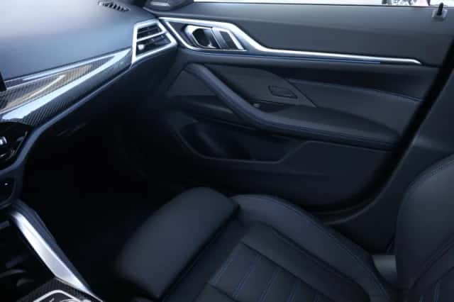 BMW i4 (2026) thumbnail 43