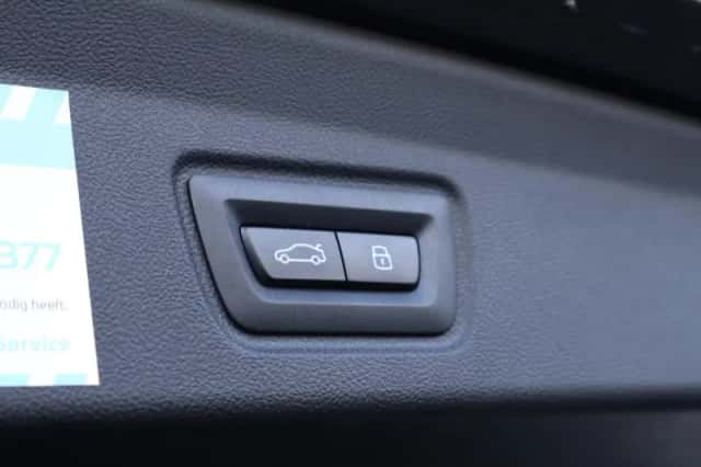 BMW i4 (2026) thumbnail 54