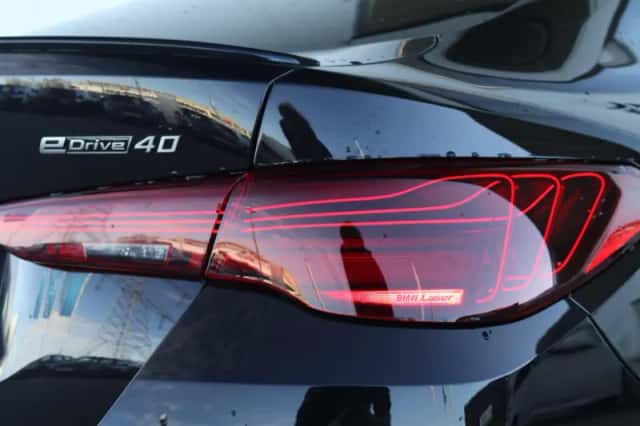 BMW i4 (2026) thumbnail 64