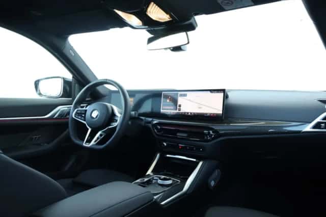 BMW i4 (2026) thumbnail 10
