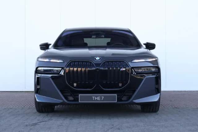 BMW 7-Serie (2026) thumbnail 2