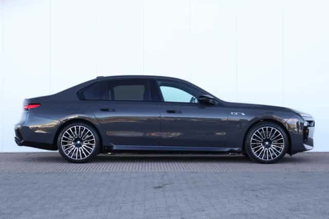 BMW 7-Serie (2026) thumbnail 5