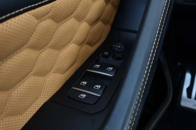 BMW X6 (2020) thumbnail 13