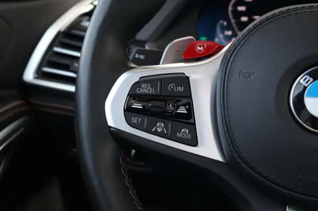 BMW X6 (2020) thumbnail 16