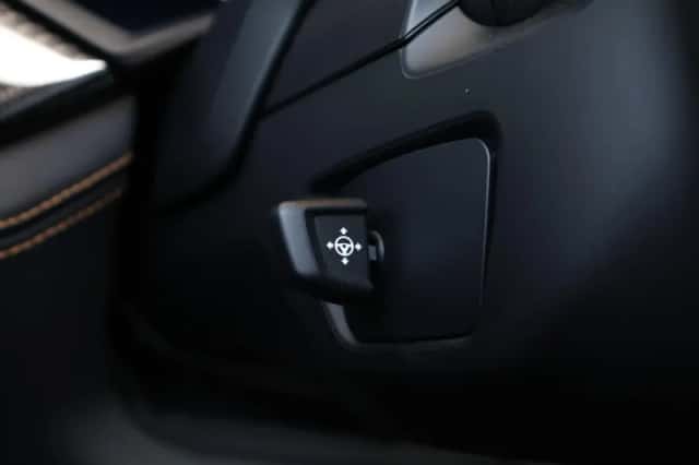 BMW X6 (2020) thumbnail 25