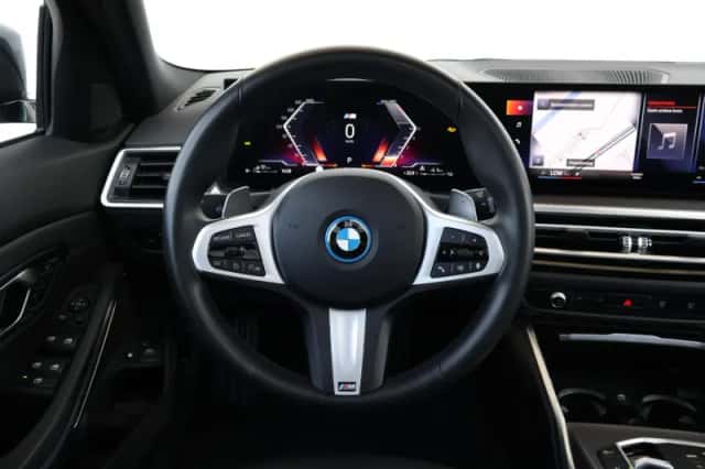 BMW 3-Serie (2024) thumbnail 17