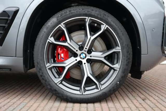 BMW X5 (2026) thumbnail 6