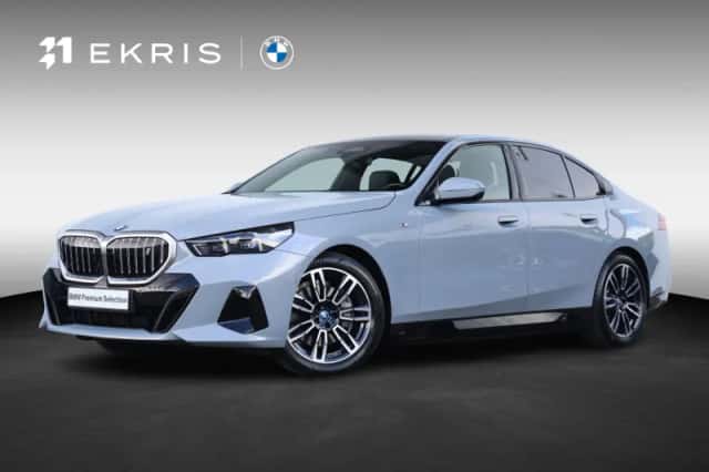 BMW i5 (2024) thumbnail 1