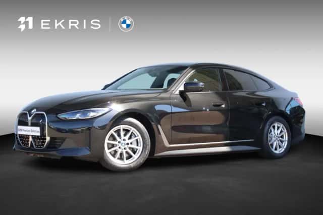 BMW i4 (2022) thumbnail 1