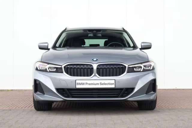 BMW 3-Serie (2023) thumbnail 2
