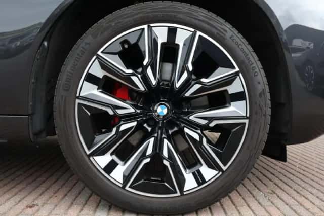 BMW X3 (2025) thumbnail 6