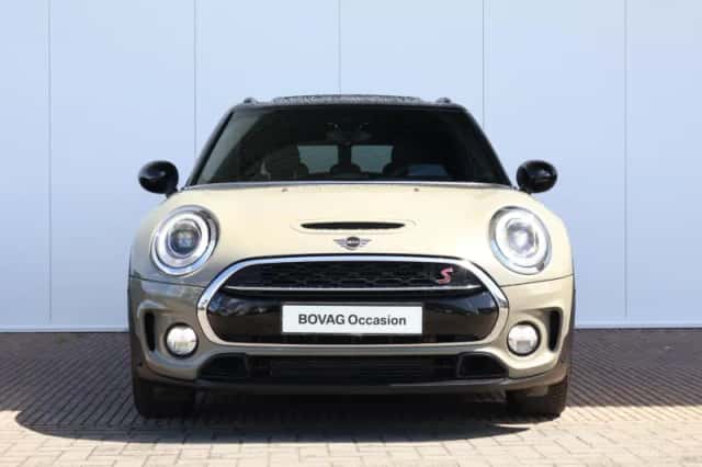 MINI Clubman (2018) thumbnail 2