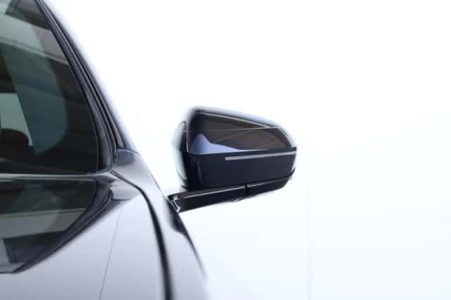 BMW i7 (2026) thumbnail 4