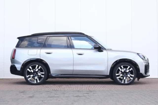 MINI Countryman (2024) thumbnail 5