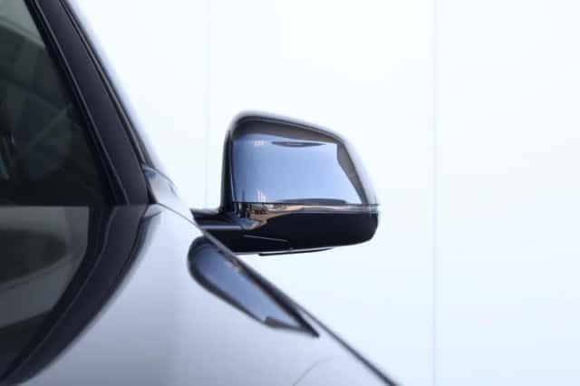 BMW iX3 (2021) thumbnail 4