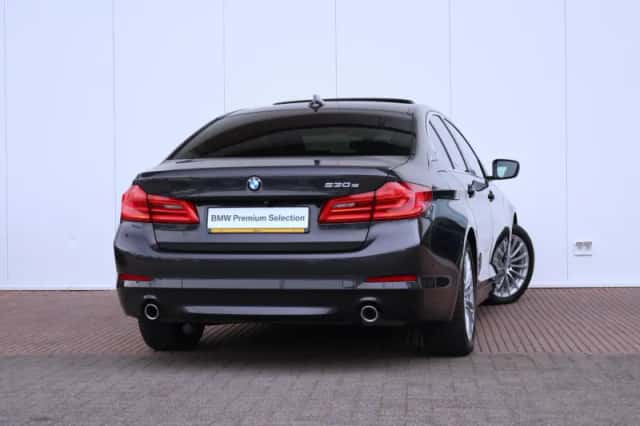 BMW 5-Serie (2019) thumbnail 2