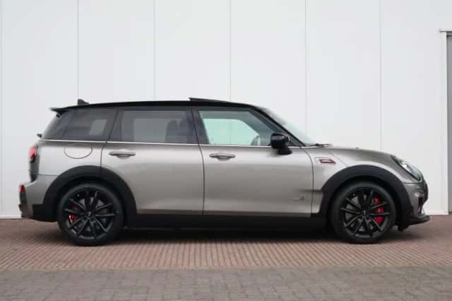 MINI Clubman (2019) thumbnail 5