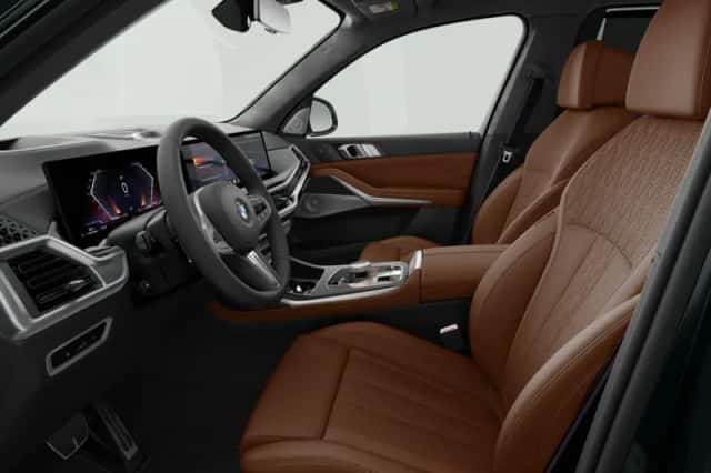 BMW X7 (2026) thumbnail 4