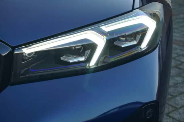 BMW 3-Serie (2024) thumbnail 6