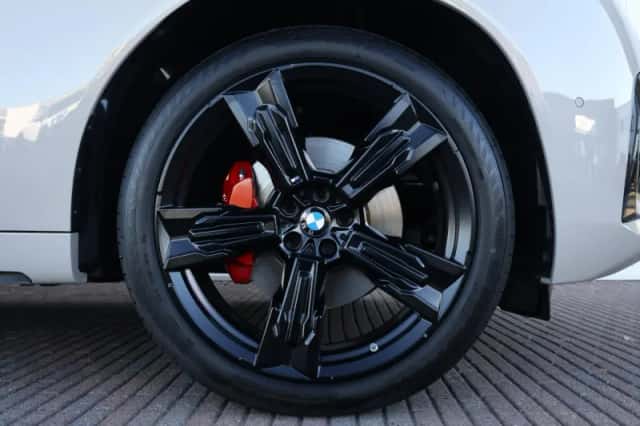 BMW X3 (2026) thumbnail 6