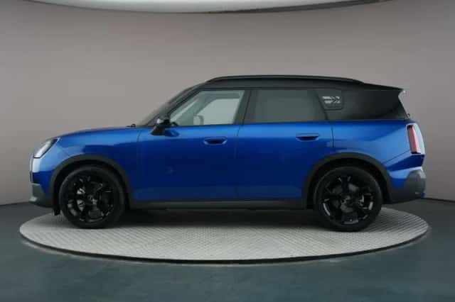 MINI Countryman (2025) thumbnail 4