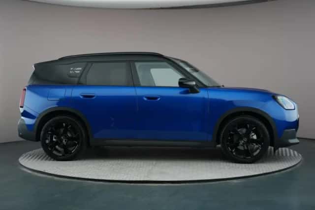 MINI Countryman (2025) thumbnail 5