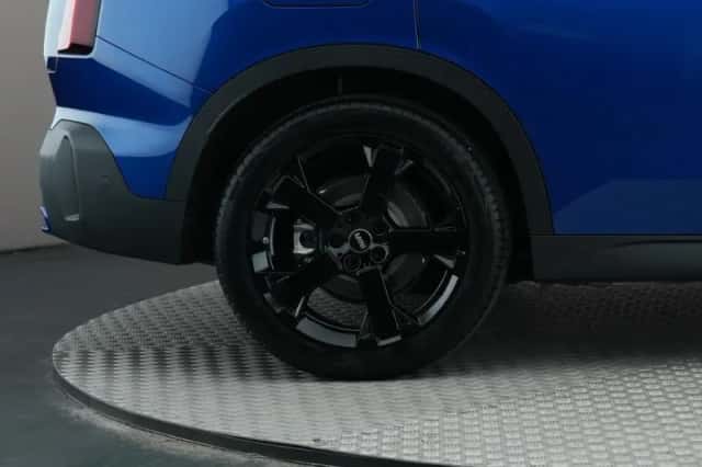 MINI Countryman (2025) thumbnail 6