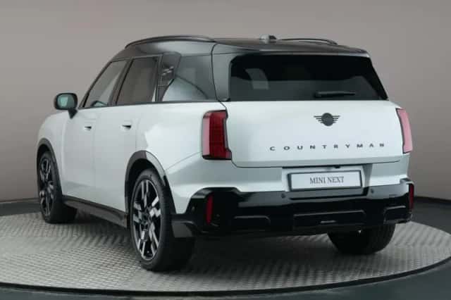 MINI Countryman (2025) thumbnail 3