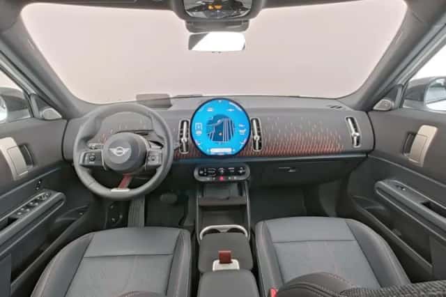 MINI Countryman (2025) thumbnail 5