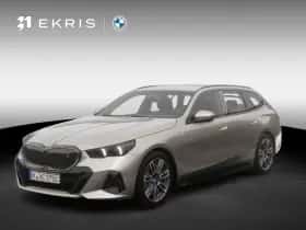 BMW i5 (2025) thumbnail 1
