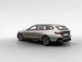 BMW i5 (2025) thumbnail 2