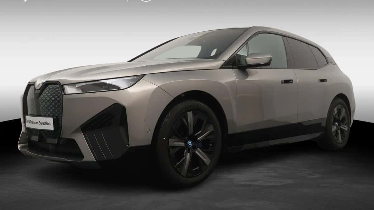 BMW iX (2026) — foto 1