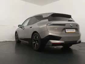 BMW iX (2026) thumbnail 11