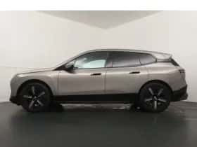 BMW iX (2026) thumbnail 12