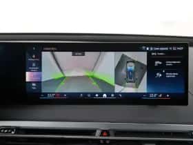 BMW iX (2026) thumbnail 18