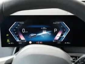 BMW iX (2026) thumbnail 3